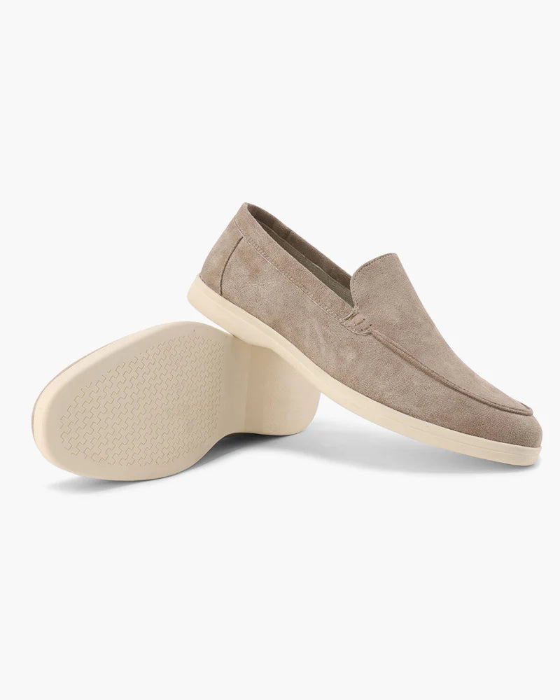 Bélvoir™ Suede Loafers – Luxury Comfort in Every Step”