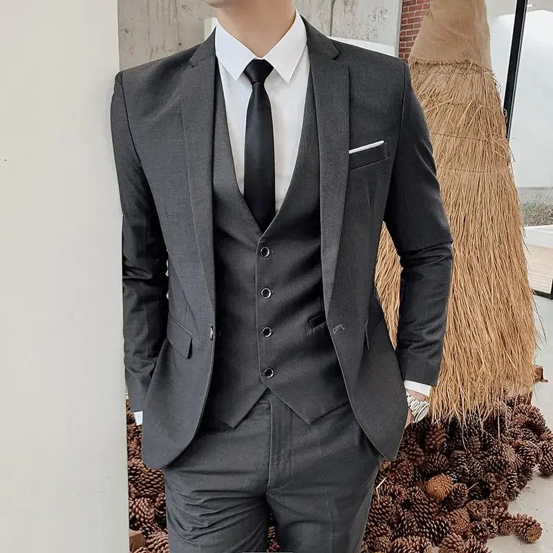 Bélvoir Signature 3-Piece Slim Fit Suit